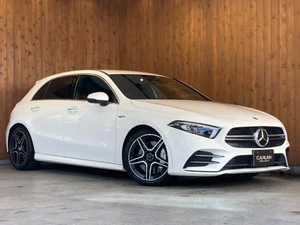 MERCEDES AMG A-CLASS A35 4MATIC - Image 12