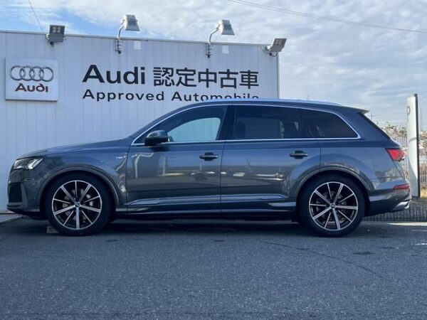 AUDI Q7 45 S LINE LIMITED - Image 8