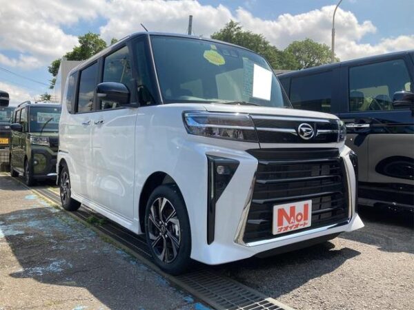 DAIHATSU TANTO CUSTOM X